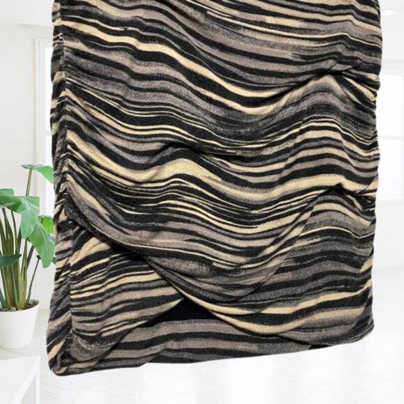 Free People Ruched Mini Skirt Size M | Zebra Stripe Bodycon Boho Chic - Picture 4 of 13